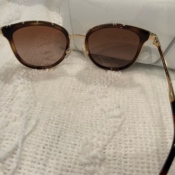 😎 SUNGLASSES🕶 Michael Kors sunglasses ADRIANA gold radiant - Picture 5 of 5